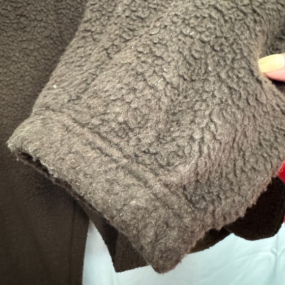 Good American Sherpa Boyfriend Sweatpants Brown - Picture 6 of 8